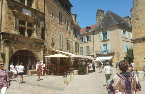 Charming House between Lot & Dordogne with Private Pool - Foto 40