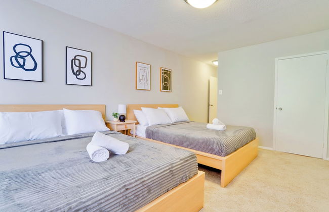 Bright Comfort in DC Apts - Foto 31