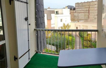 APPARTEMENT AVEC TERRASSE SUR LE PORT - Foto 3