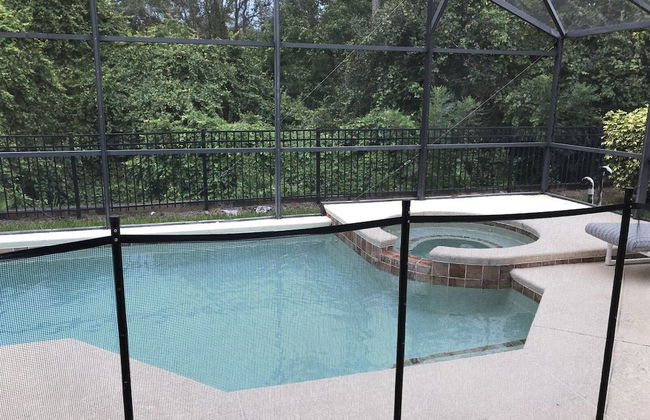 4 Bed and 3 Bath in Perfect Location With Pool by Florida Dream Home - Foto 23