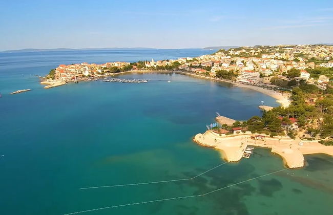 House With Large Garden, Right Next to the River - Foto 46