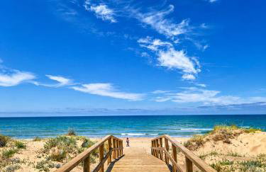 Sunrise House Oliva Nova Beach & MET Apartment - Photo 1