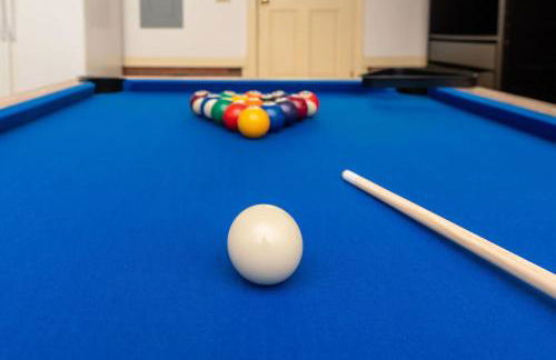 The Greensboro Manor HotTub FirePit Basketball 15 Min To Sedgefield CC - Photo 21