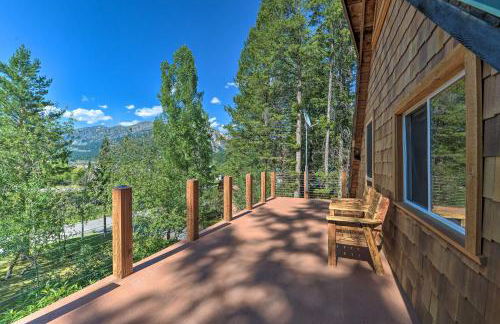 Alpine Adventures Cozy Log Cabin with Deck and Views! - Foto 1