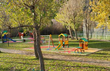 Jardín Araguás - Photo 21