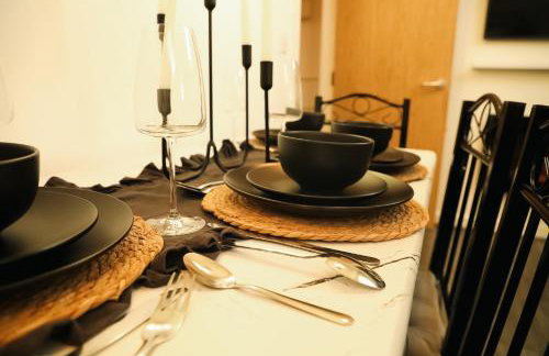 City Centre Retreat Walk To Shops & Dining, Contractors Welcome - Foto 18