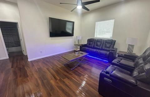 CanyonLake Extended Stay Family or Work Relocation - Foto 39