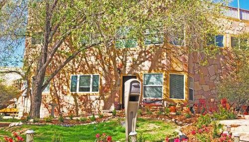 Heaven on Earth Retreat in the Gorgeous Granite Dells Near Prescott, AZ - Foto 3, Garden, Garden view