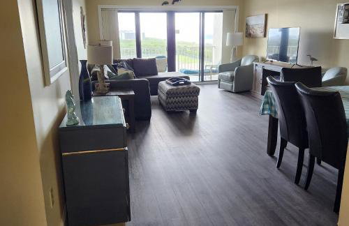 Sandcastles Condominium Complex - Photo 13