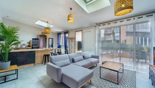 Maison calme avec terrasse/garage centre-ville C - Foto 2