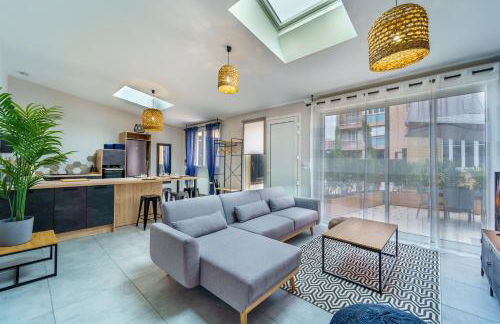 Maison calme avec terrasse/garage centre-ville C - Foto 2