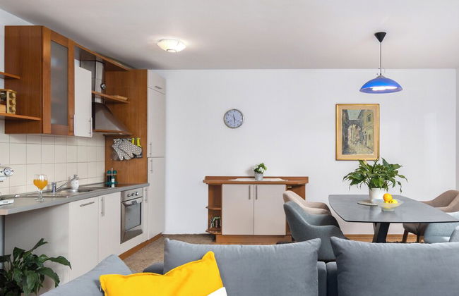 Terra Magica Deluxe Apartment OR Room with Private Parking, Terrace and Sea View - Foto 14