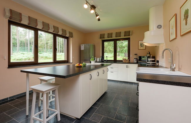 Tenneville Villa With Sauna - Photo 14