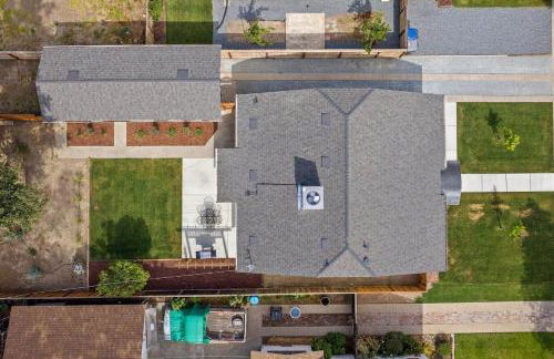 2 bed, 2 bath, historic beauty, walk downtown - Foto 62