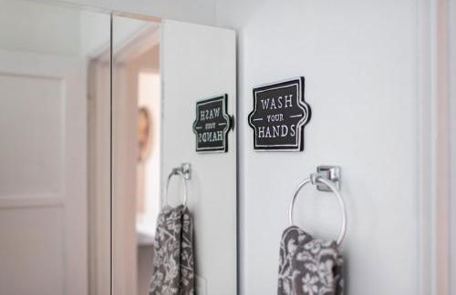 Sunlit Scandi Haven - Walk to Whitworth U & Shops - Foto 27