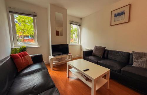 1 Bedroom City Centre Apartment - Sleeps 4 - Foto 9
