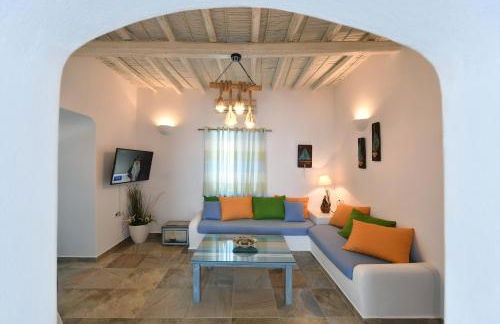 Patriko Family House - Photo 27