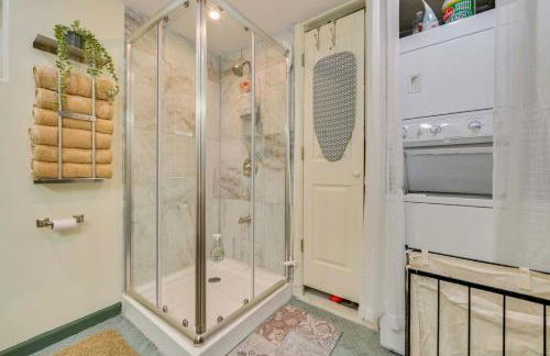 Pet Friendly Home - Walk to Mullet Lake! - Photo 18