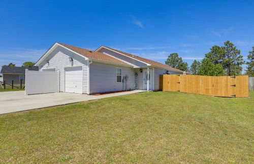 Updated Hubert Vacation Rental 5 Mi to Beaches! - Foto 25