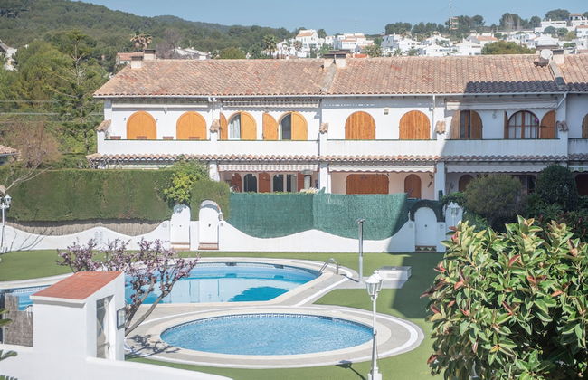 R141 - C6 Manila Resort Patio - Foto 2