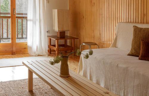 VYTINA LOFTS - Cozy 2-Level Loft Apartments with Fireplace & Mountain Views - Photo 31