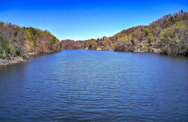 Iron Mountain Lodge 3 Bedroom Cabin by RedAwning - Foto 27