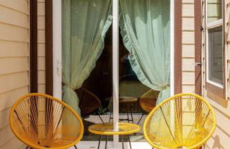 Mins to ATX most iconic eateries, bar and places - Foto 4