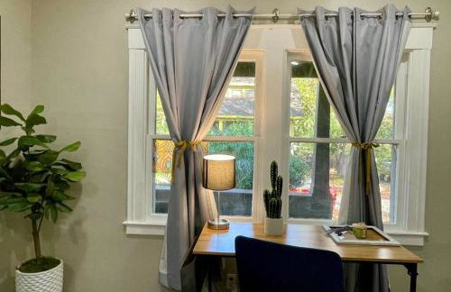 Artists Bungalow ARCADE King Beds near the beat - Foto 15