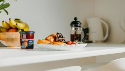 Luxury Private Suite-Parking, Courtyard & Wi-Fi - Foto 2