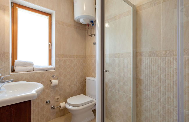 Villa in Sumartin Near the Beach & Ferry Port - Foto 15