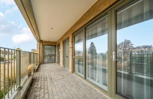 Peaceful and stylish apartment near Cambridge with parking - Foto 19