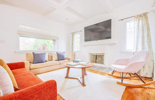 Inviting 3BR Home with Porch & Greenery - Photo 4