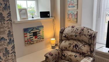 Spacious, sleeps 7, 2 baths, Central Saltash - Foto 5