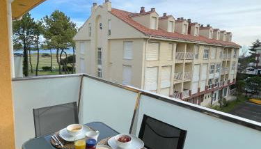 Duplex 1aLinea PLAYA Incluye PARKING PRIVADO y TRASTERO Wifi FIBRA alta velocidad - Foto 4