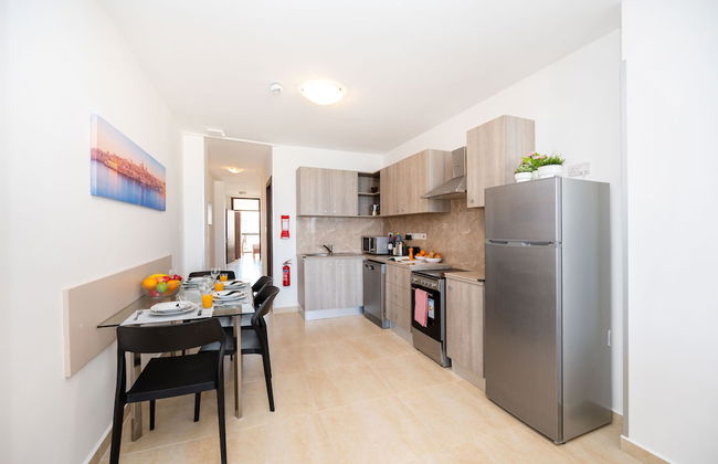 Sea Bliss Penthouse with two terraces enjoying side seaviews by Gatewaysmalta - Foto 5