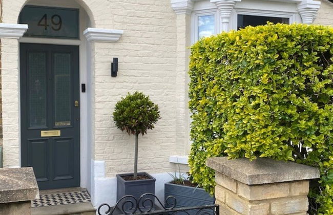 House - Sleeps 8 - Garden - Children's Play Area - Foto 29