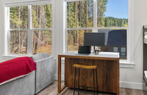 Wildwood Cabin at Suncadia- Hot Tub, Firepit, BBQ, Gourmet Kitchen, Fireplace, Smart TVs, Hi-speed Wi-Fi, Secluded - Foto 42