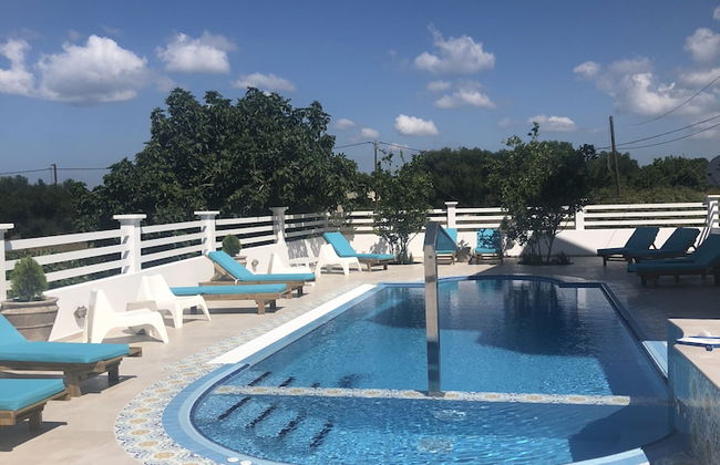 Maggana Residence - Photo 20