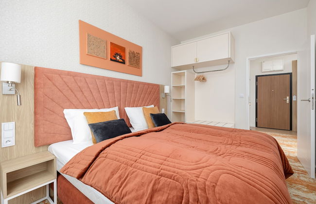 Bel Mare Apartment w/ Balcony by Renters - Foto 3