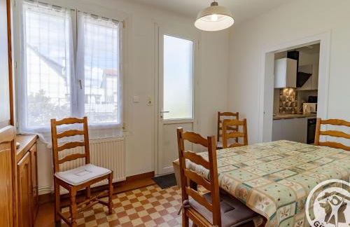 Charmante Maison de Plain-Pied, Proche Commerces et Activités, Entre Nantes et Cholet - FR-1-622-82 - Photo 12