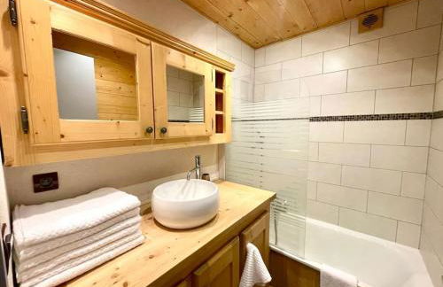 Rez de Jardin, Les Gets, Rénové et Calme - Foto 4