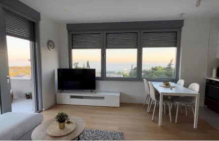 Splendid Split View apartment - Photo 7