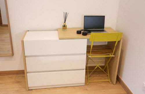 La chute des feuilles - Lit double- T2 Hyper centre - Foto 15