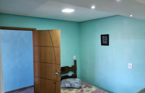 Lindo Apartamento, WiFi Rápido, 2 Banheiros, Suíte, Sala Confortável, Cozinha Completa, Microondas, Entrada Privativa, Perto do Shopping Pátio Matosinhos, 5 min do Centro Histórico - Foto 21