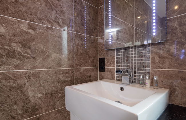 The Bluestone Villa - Photo 39