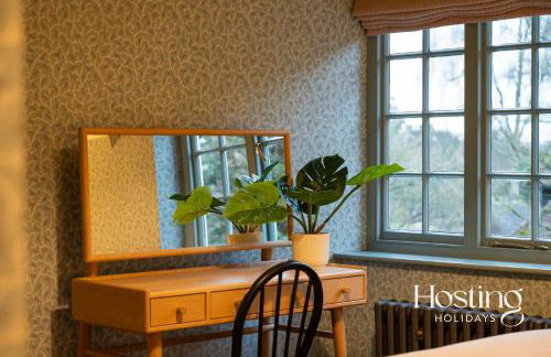 The Writers Retreat - Photo 55