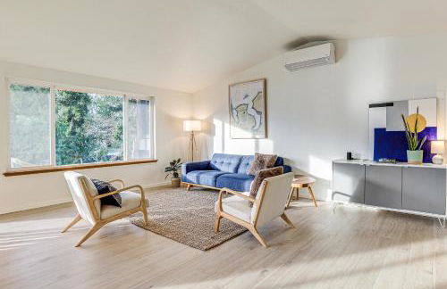 Port Townsend Escape with Deck, Bay and Mountain Views - Foto 3