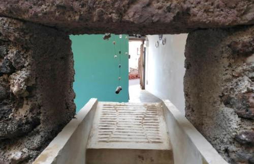 Casa Poesía de El Hierro - Poetry House of El Hierro, situated in the center of El Pinar - Foto 31