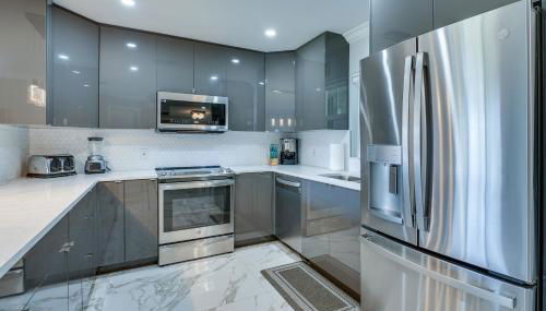 Game Room and Screened Lanai Pine Island Getaway! - Foto 3