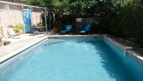 jolie location, maison avec piscine et joli jardin fleuri, à oppède dans le luberon en provence – 6 personnes - Foto 2